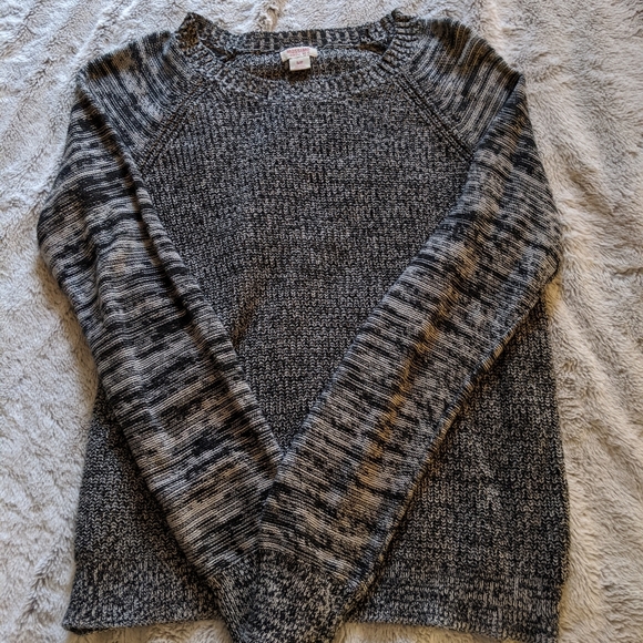 Mossimo Supply Co. Sweaters - $5 SALE! Black Grey Thin Knitted Sweater